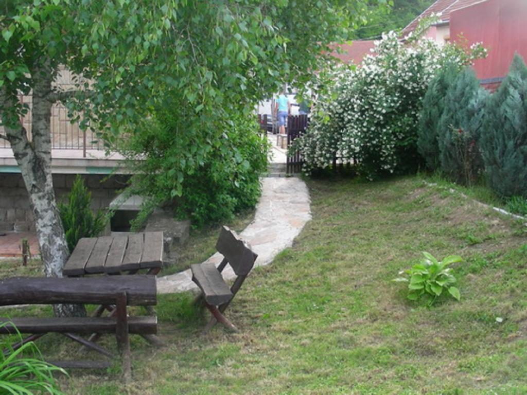 Guesthouse Smiljanic Slavkovica Exterior photo